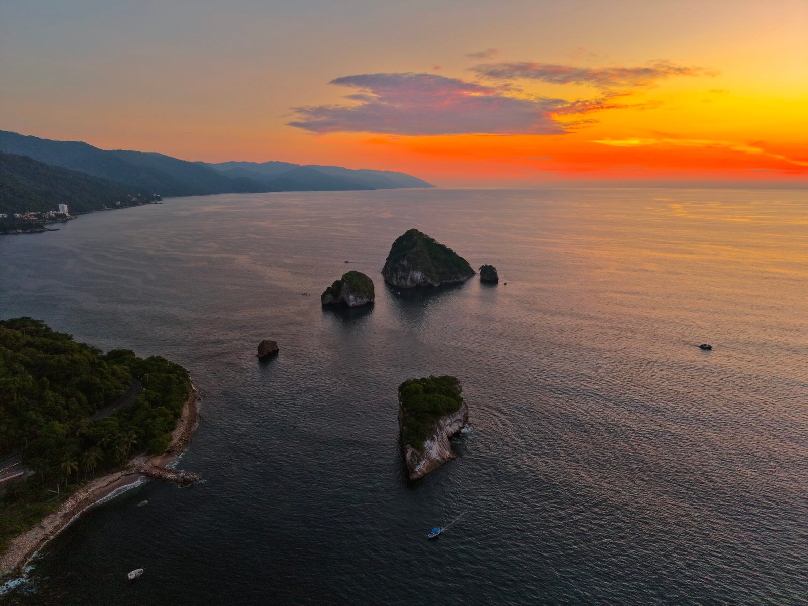 Aerial view of Mismaloya, Los Arcos and the southern coast of Puerto Vallarta