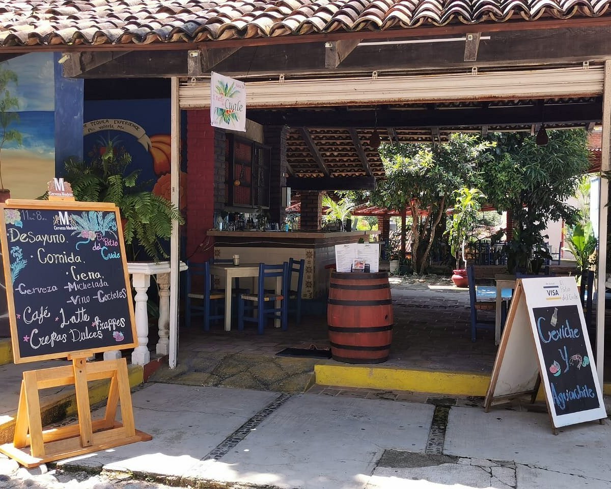 Open-air dining at El Patio del Cuale in Mismaloya